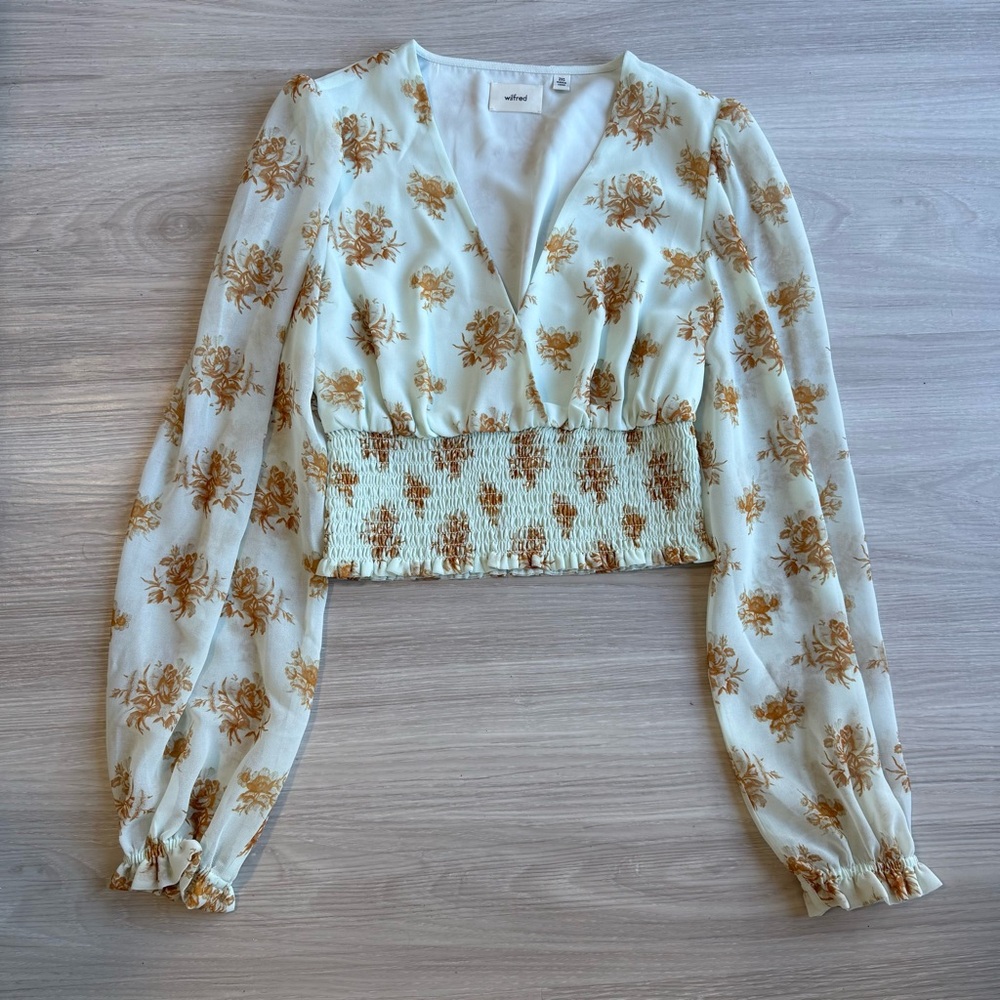 Aritzia cropped floral blouse